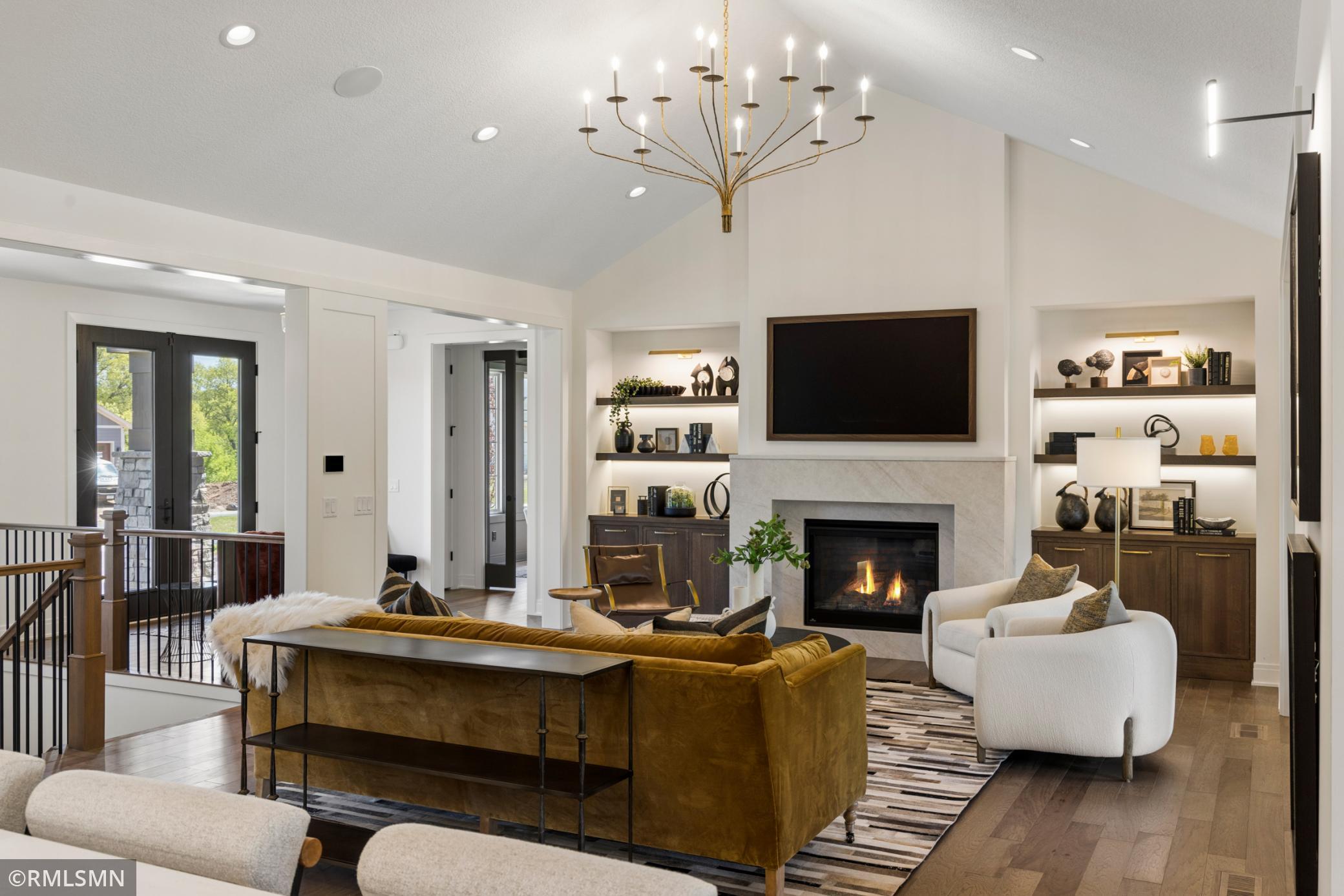 Creative Homes - 5720 57th St N - 033.jpg