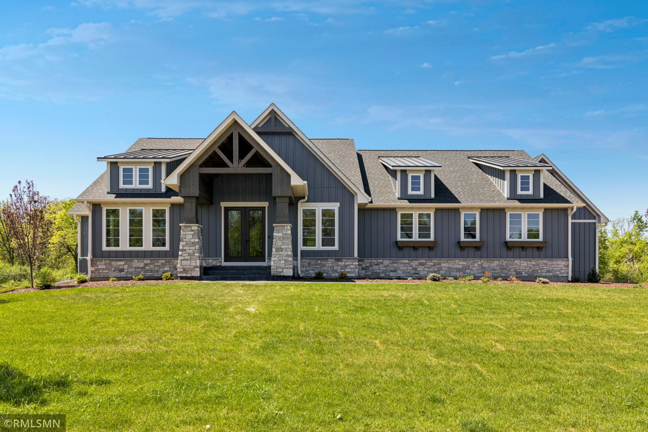 Creative Homes - 5720 57th St N - 001.jpg