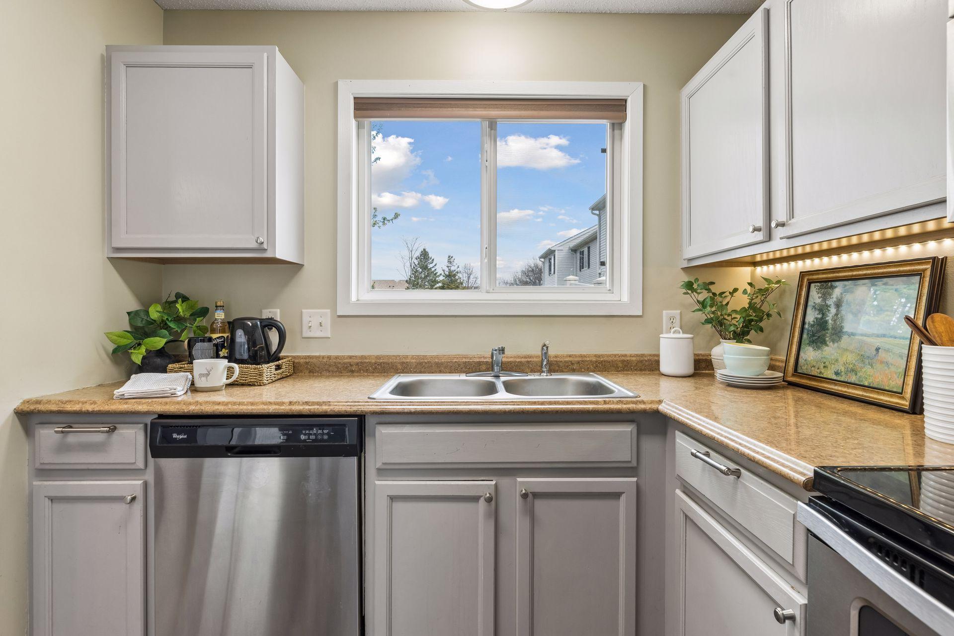 15525 Foghorn Lane - - 0010.jpg