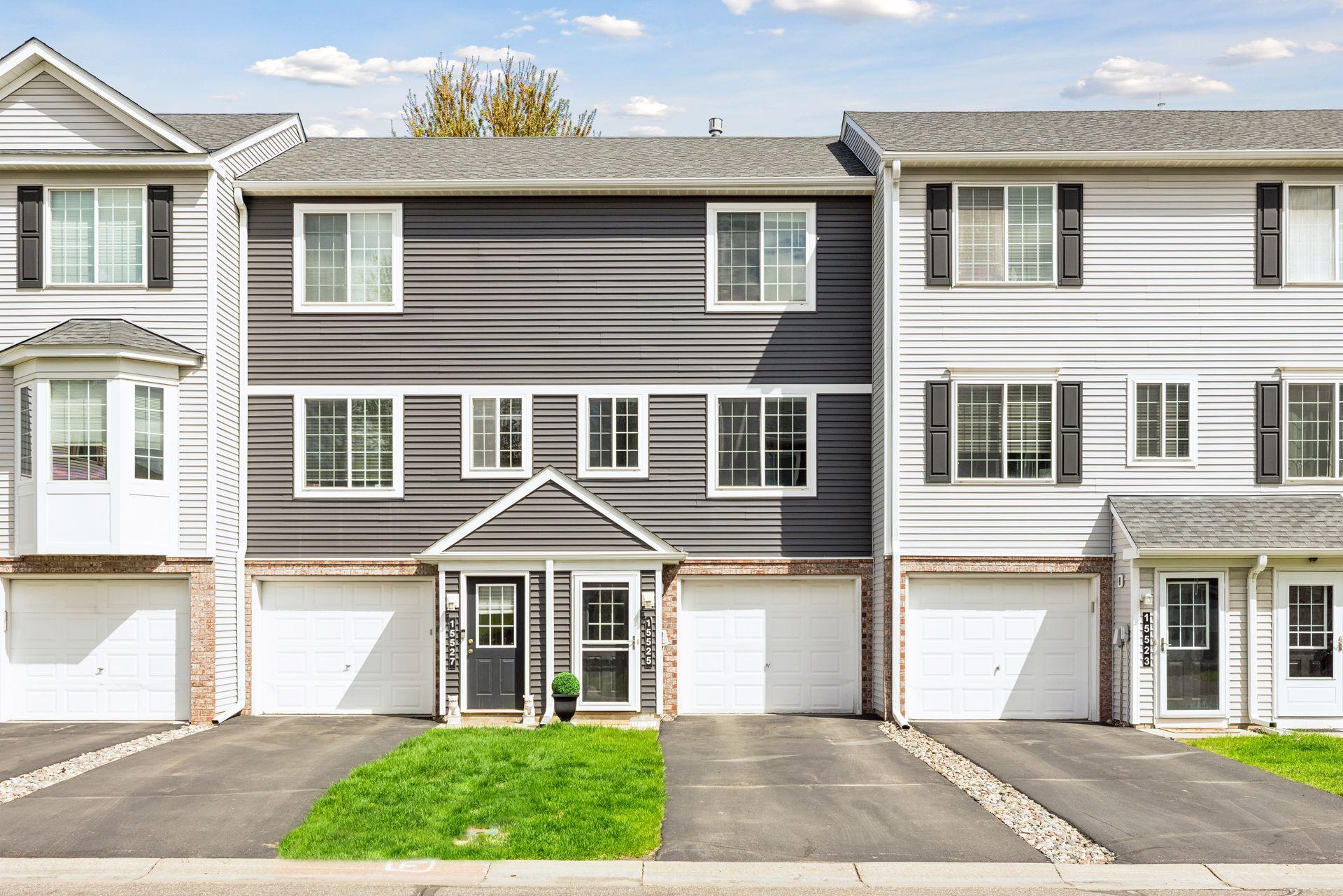 15525 Foghorn Lane - - 0001.jpg