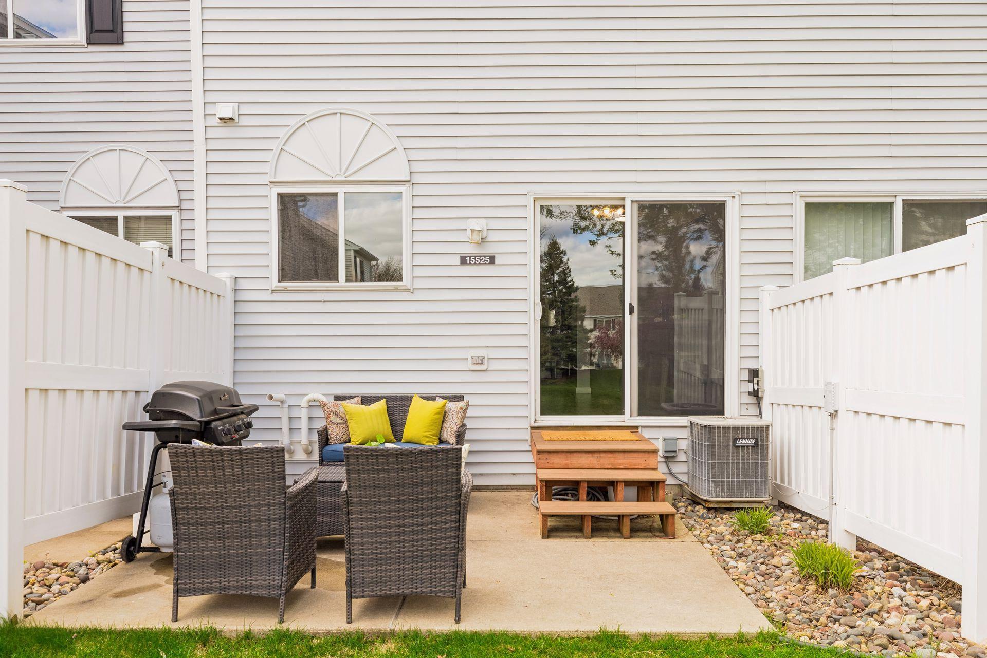 15525 Foghorn Lane - - 0028.jpg