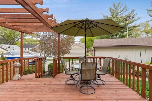 109 7th Avenue N, Hopkins, MN 55343