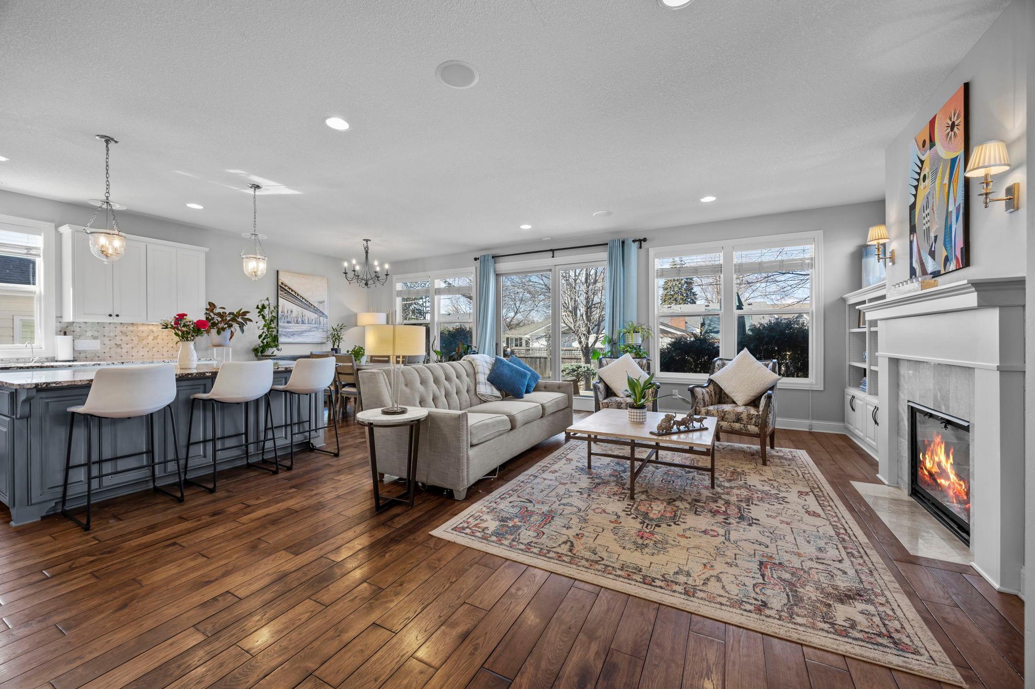 25-web-or-mls-5928 Wooddale Ave-109.jpg