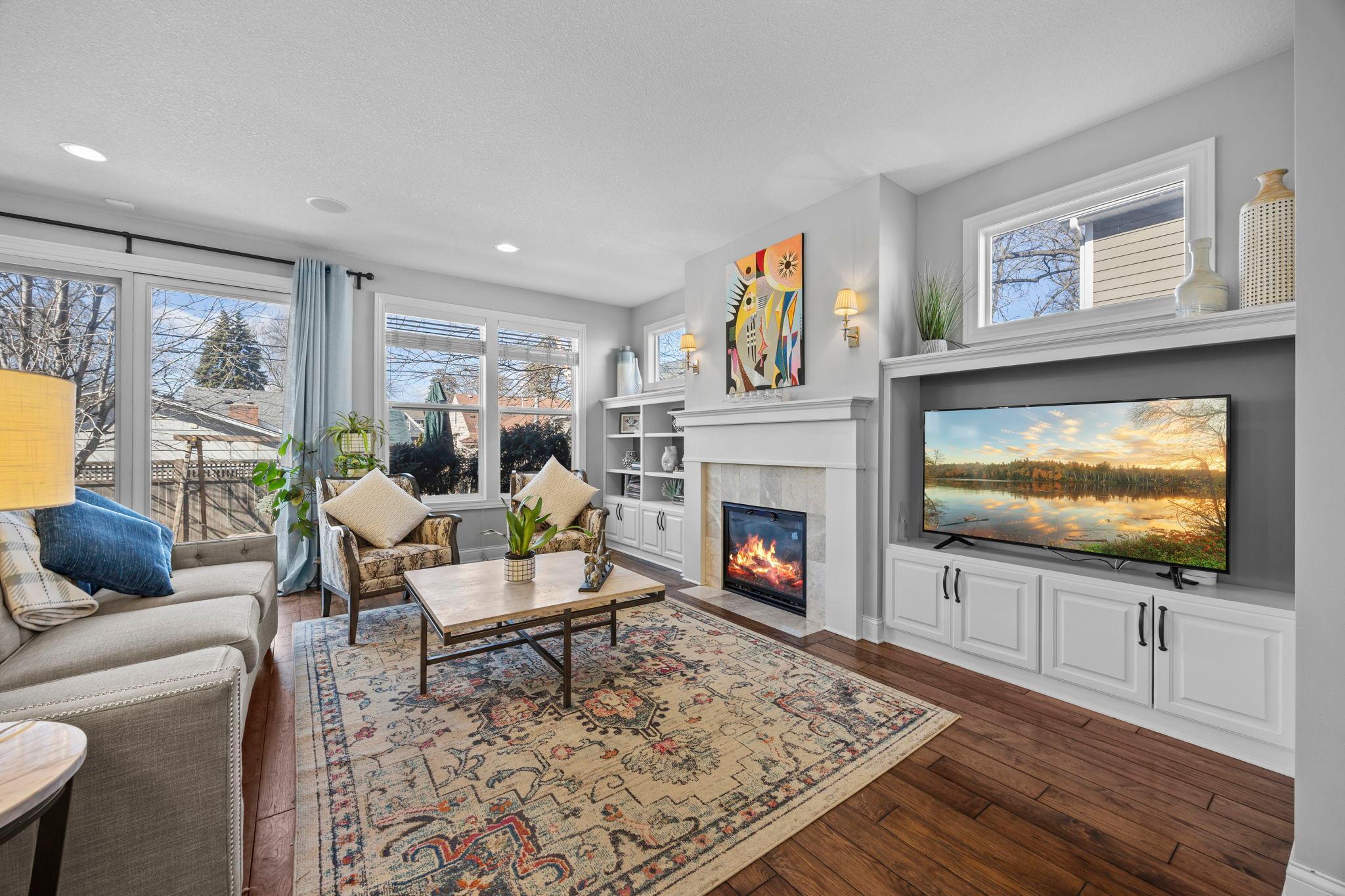 29-web-or-mls-5928 Wooddale Ave-129.jpg