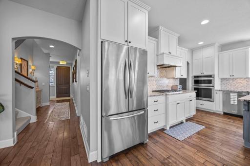 5928 Wooddale Avenue, Edina, MN 55424