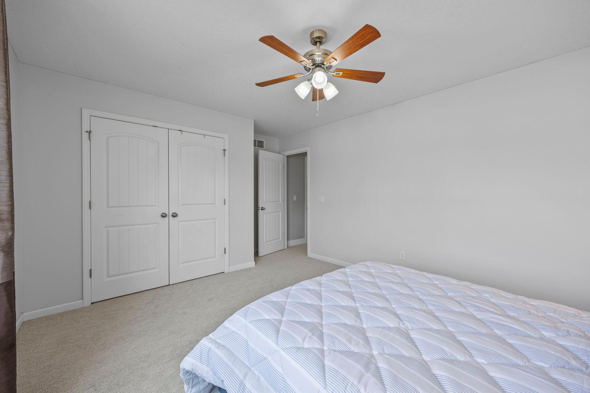 53-web-or-mls-5928 Wooddale Ave-259.jpg