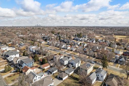 5928 Wooddale Avenue, Edina, MN 55424