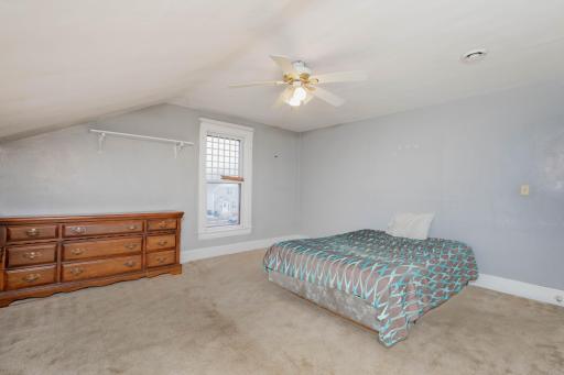 506 4th Avenue SW, Valley City, ND 58072