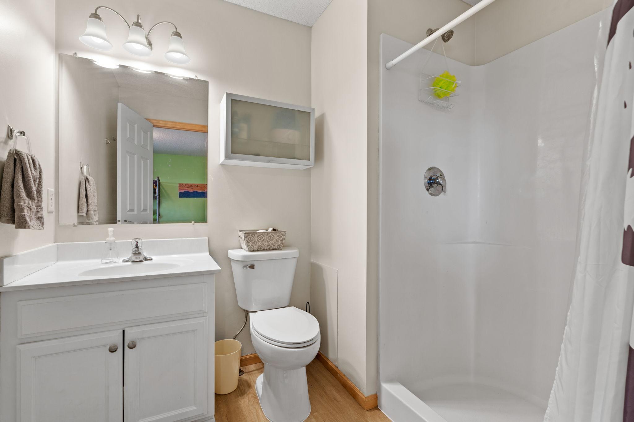 Upstairs primary bathroom