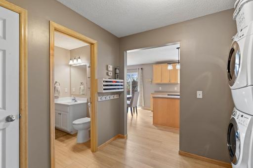 34-web-or-mls-1493 Connecticut Dr SE-34.jpg