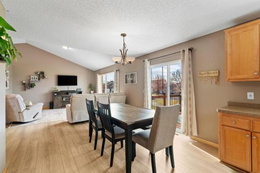 28-web-or-mls-1493 Connecticut Dr SE-28.jpg