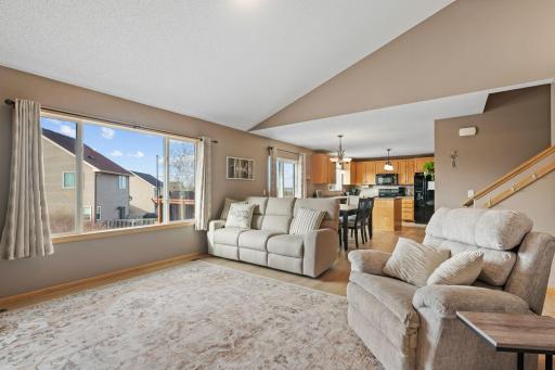 25-web-or-mls-1493 Connecticut Dr SE-25.jpg