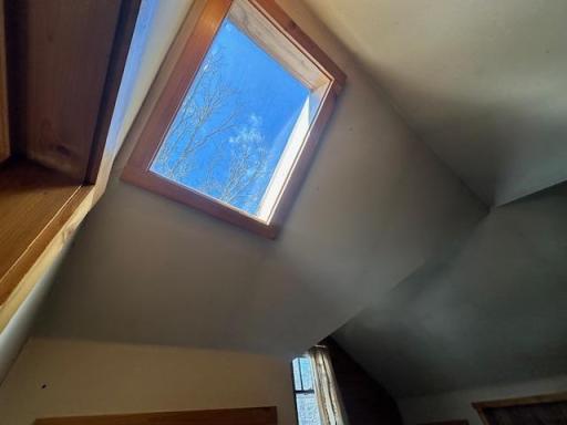 skylight in upper level bonus area