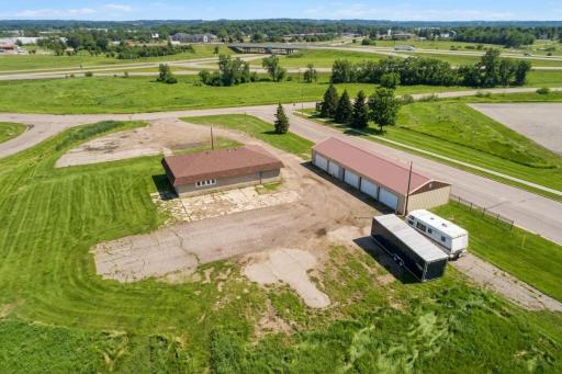 2900 Airport Drive W, Faribault, MN 55021