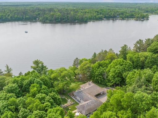 8821 Interlachen Road, Nisswa, MN 56468
