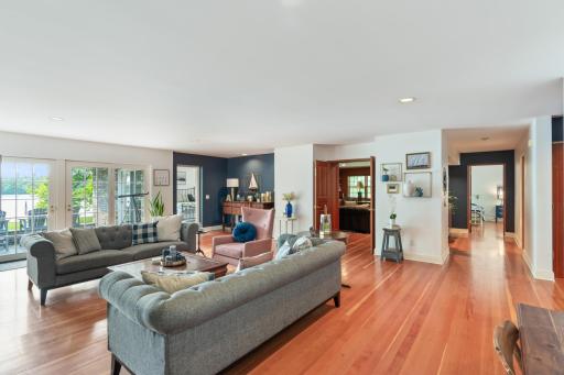 8821 Interlachen Road, Nisswa, MN 56468