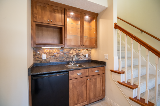 1544 Salem Court SW, Rochester, MN 55902