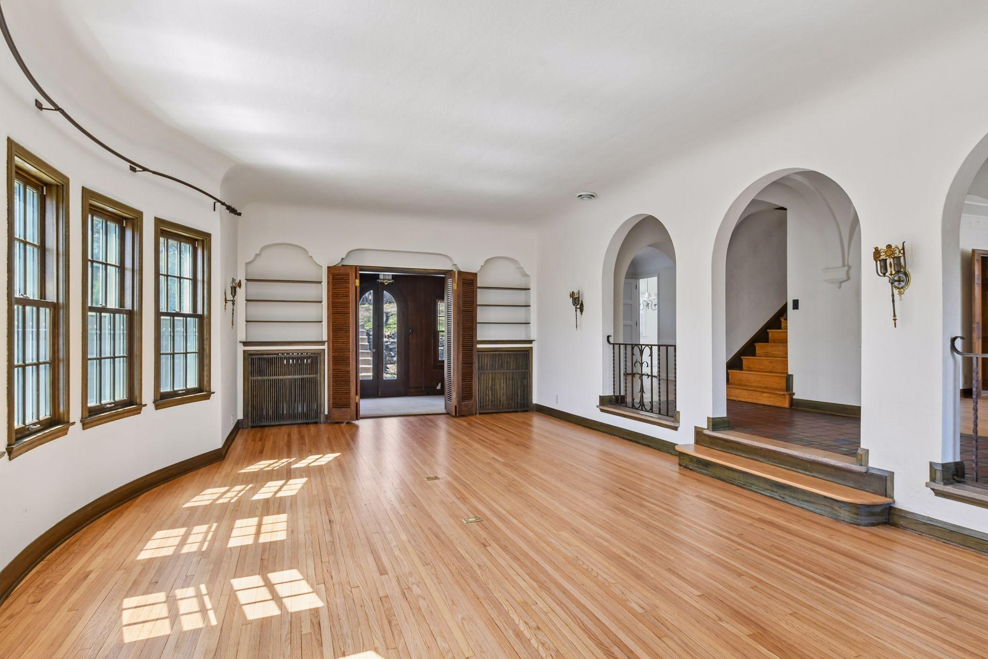 38 West Minnehaha Parkway - Spacecrafting - 0021.jpg