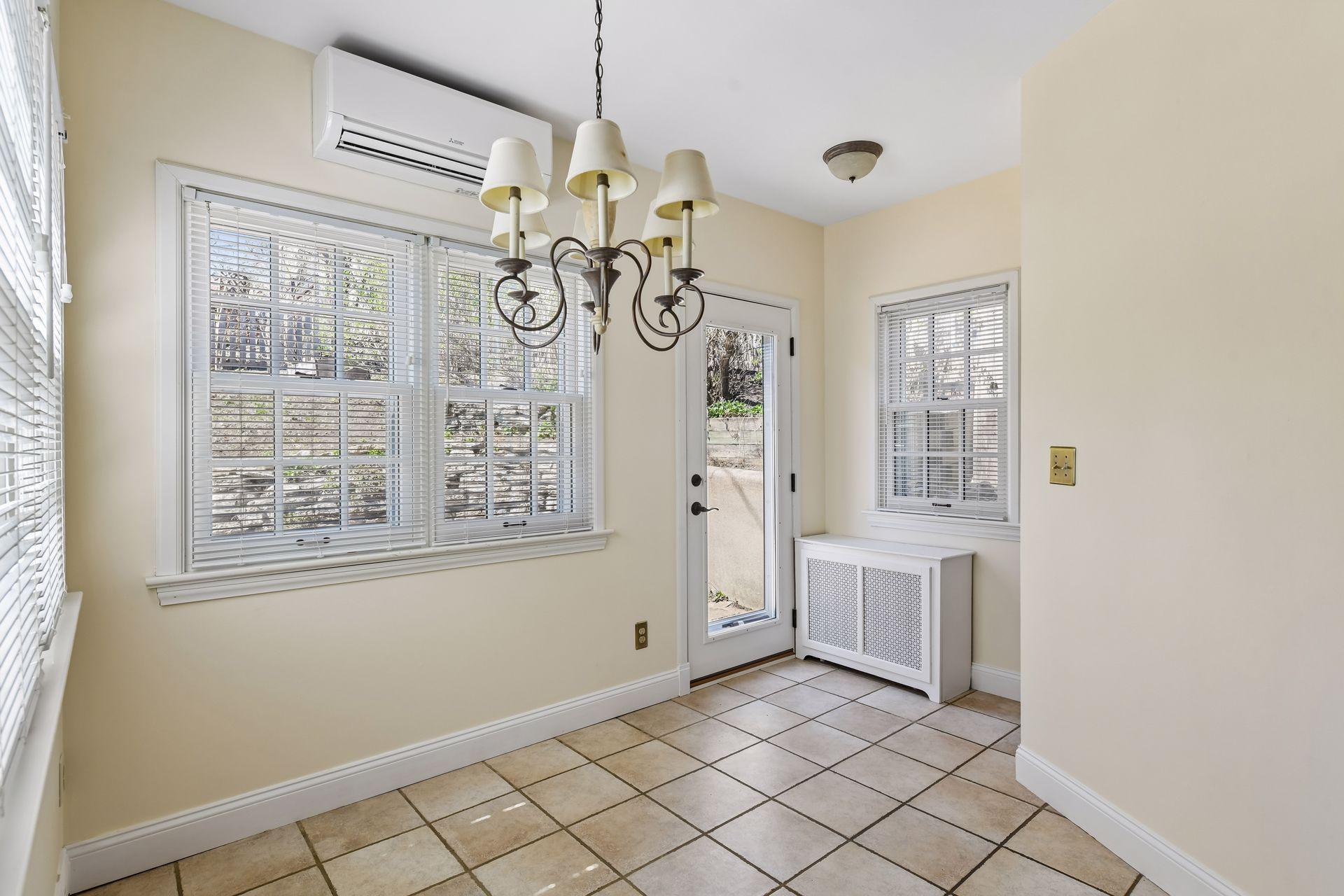 38 West Minnehaha Parkway - Spacecrafting - 0013.jpg