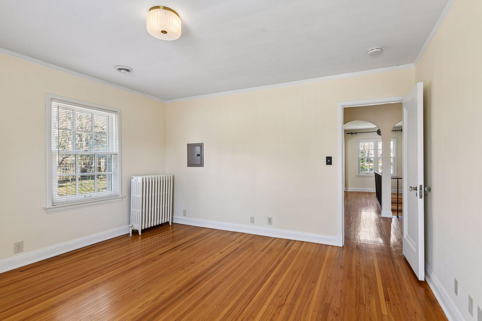 38 West Minnehaha Parkway - Spacecrafting - 0051.jpg