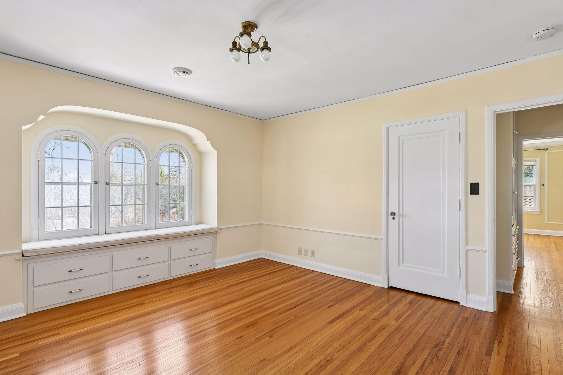 38 West Minnehaha Parkway - Spacecrafting - 0054.jpg