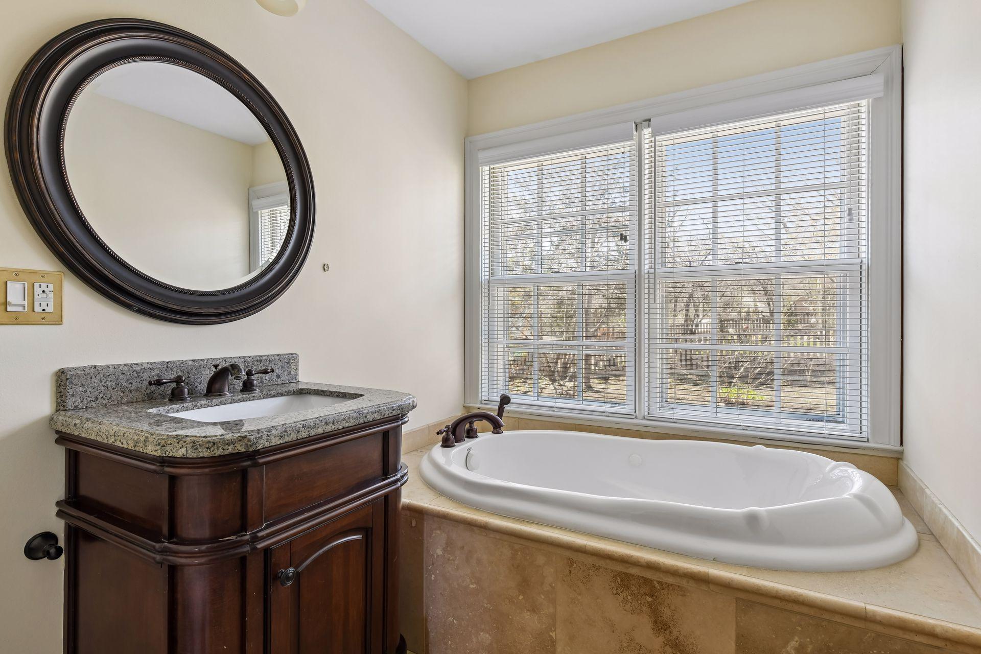 38 West Minnehaha Parkway - Spacecrafting - 0056.jpg