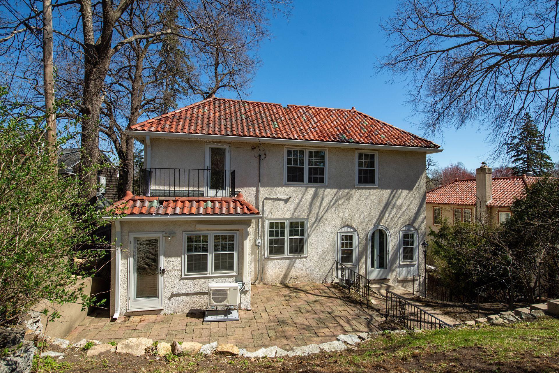 38 West Minnehaha Parkway - Spacecrafting - 0061.jpg