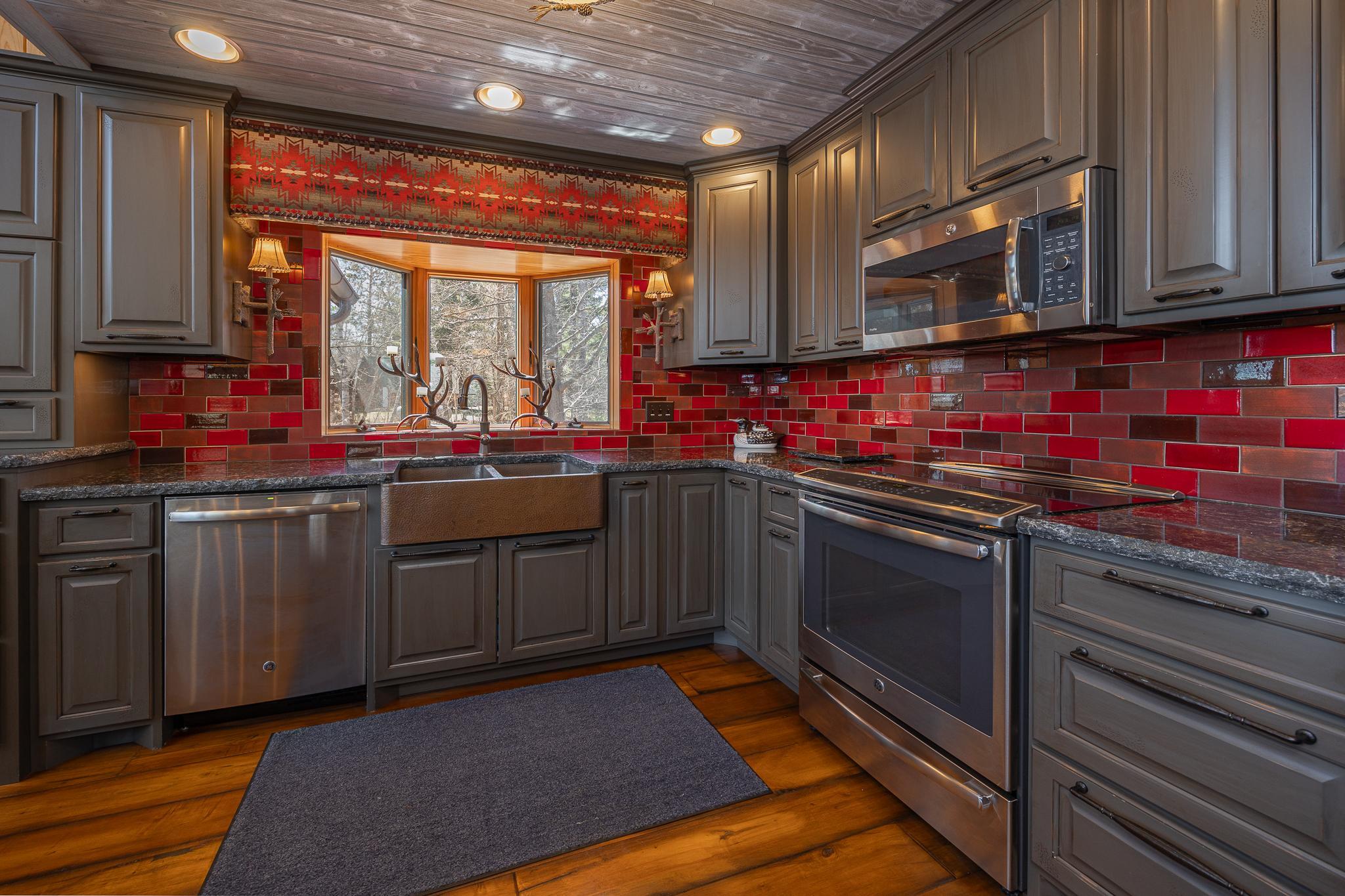 Views of kitchen