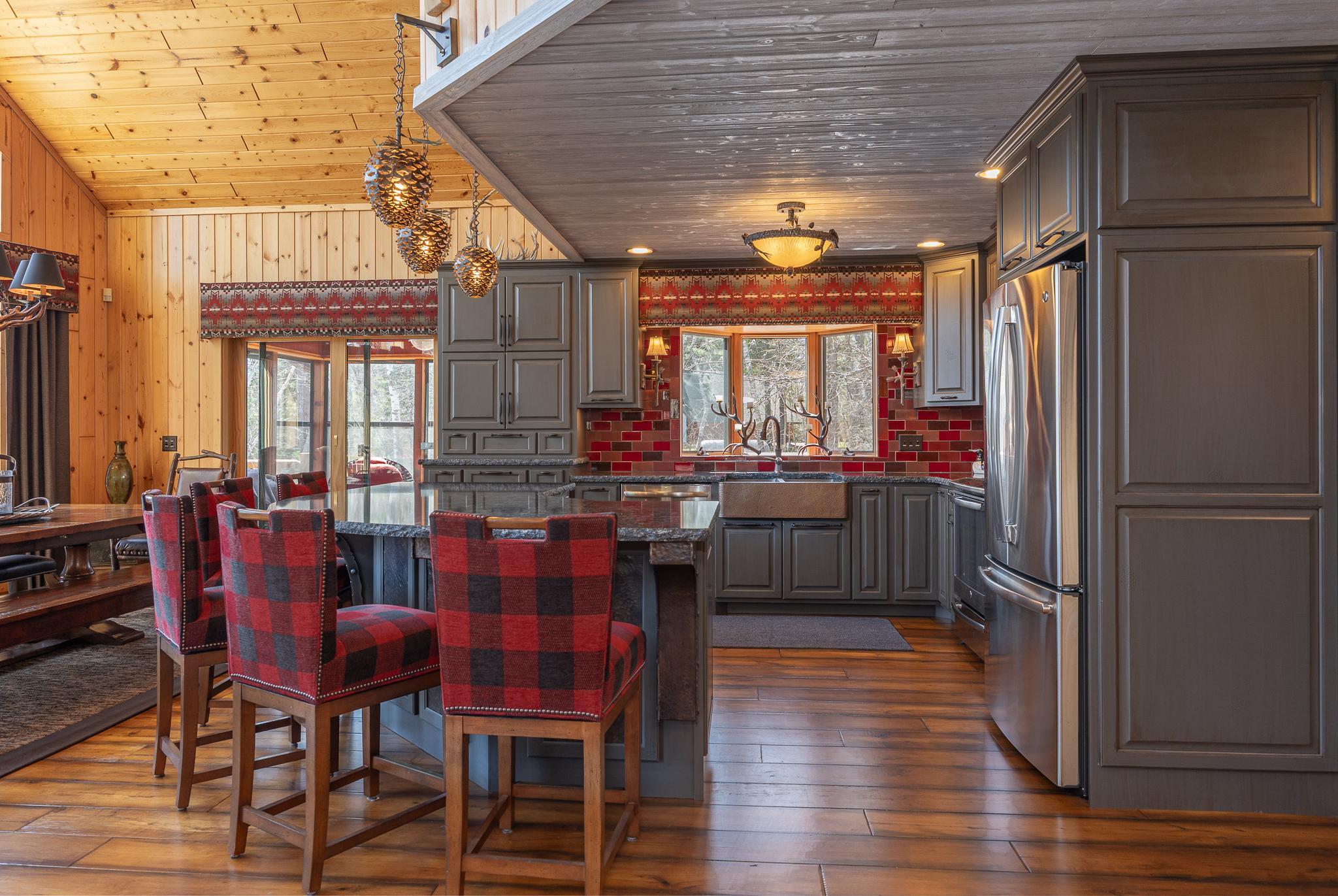 Views of kitchen