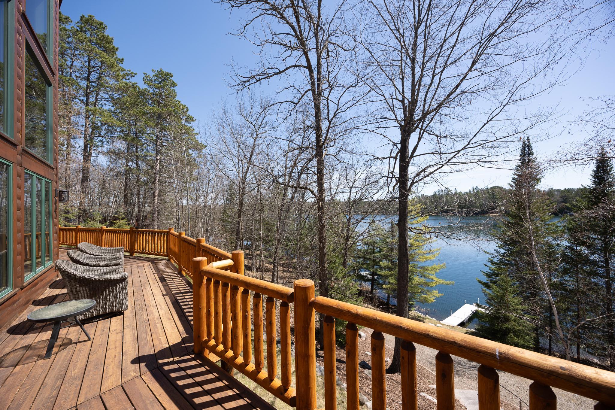 Panoramic deck views of Thunder Lake