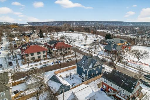 865 St Clair Avenue, Saint Paul, MN 55105