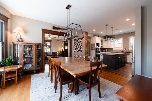 865 St Clair Avenue, Saint Paul, MN 55105