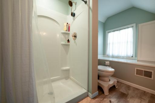 865 St Clair Avenue, Saint Paul, MN 55105