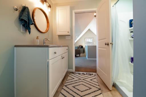 865 St Clair Avenue, Saint Paul, MN 55105