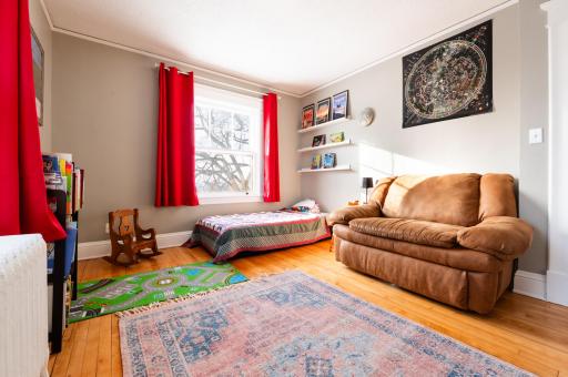 865 St Clair Avenue, Saint Paul, MN 55105