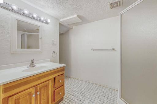 3917 Garfield Avenue, Minneapolis, MN 55409