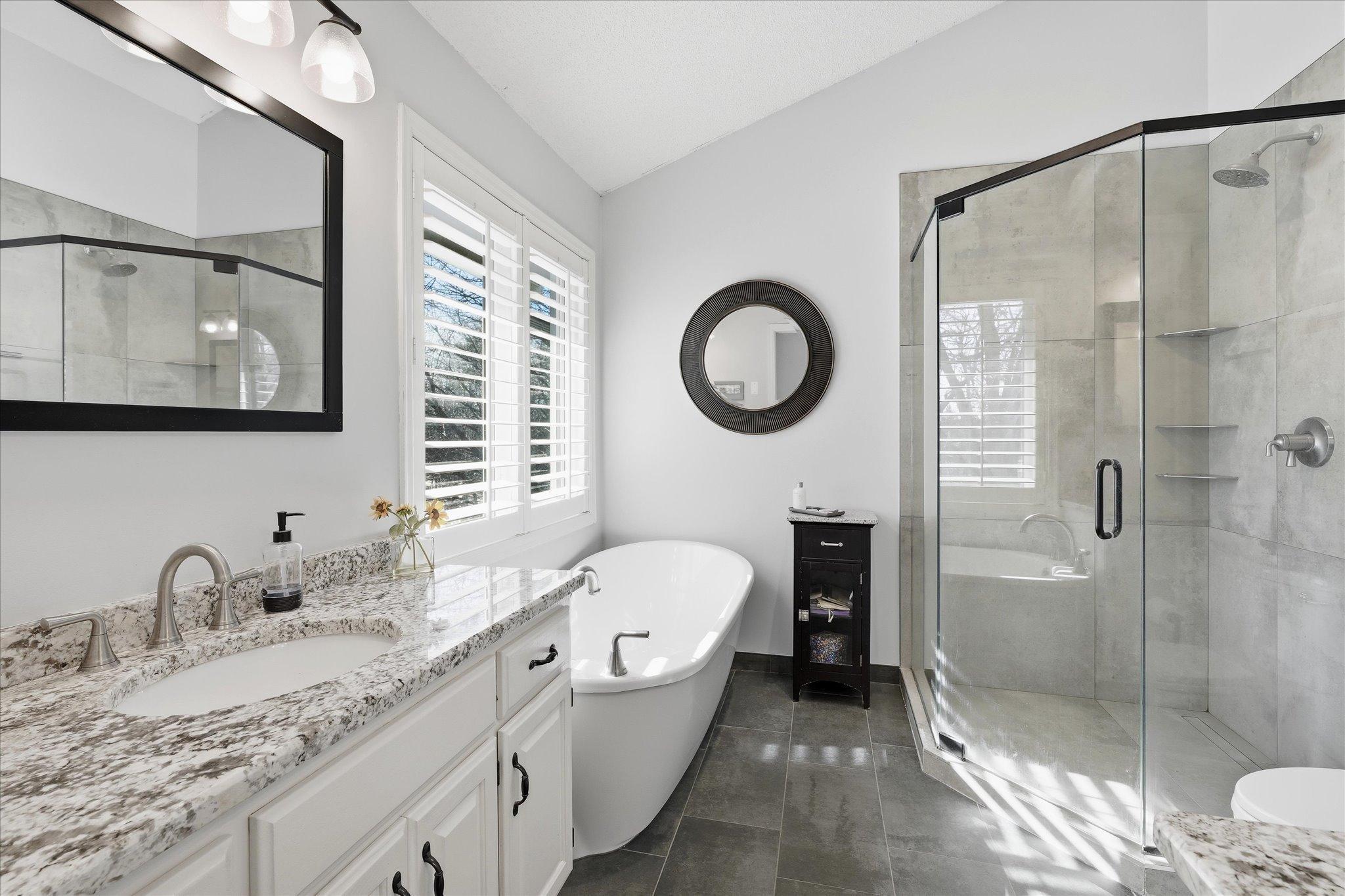 36-1237 Summit Oaks Dr [2819842]- 036.jpg