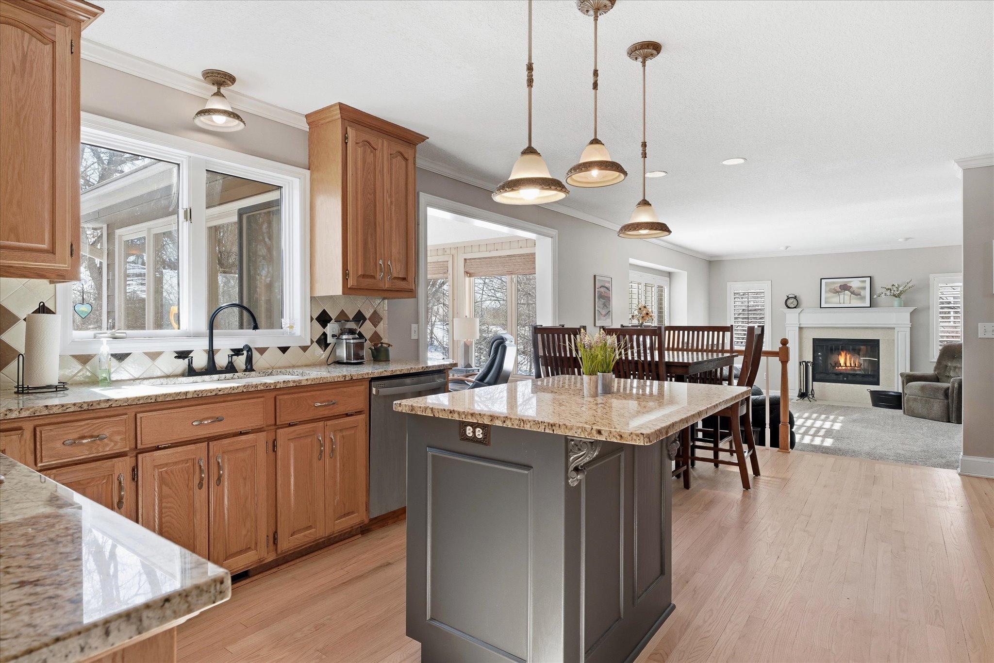 13-1237 Summit Oaks Dr [2819842]- 013.jpg