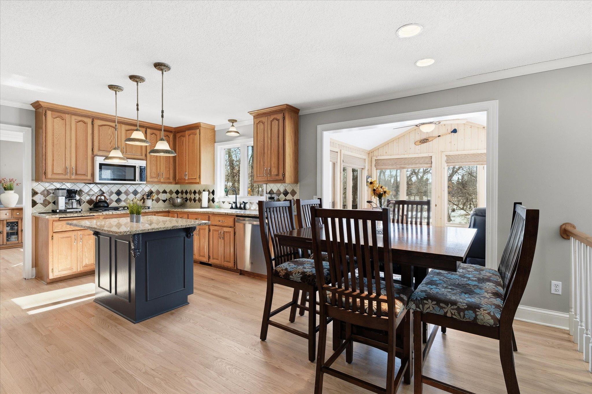 18-1237 Summit Oaks Dr [2819842]- 018.jpg