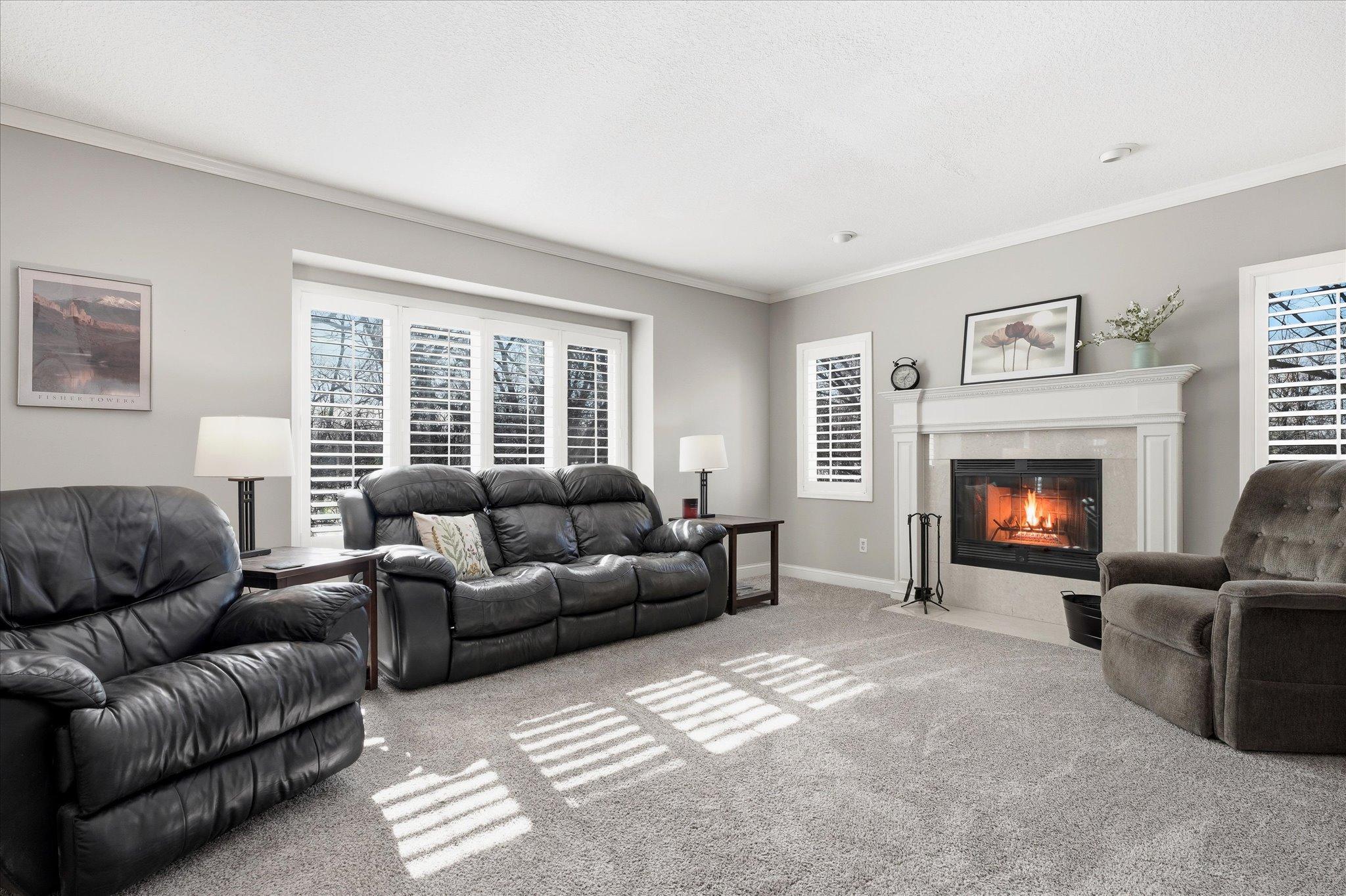 24-1237 Summit Oaks Dr [2819842]- 024.jpg