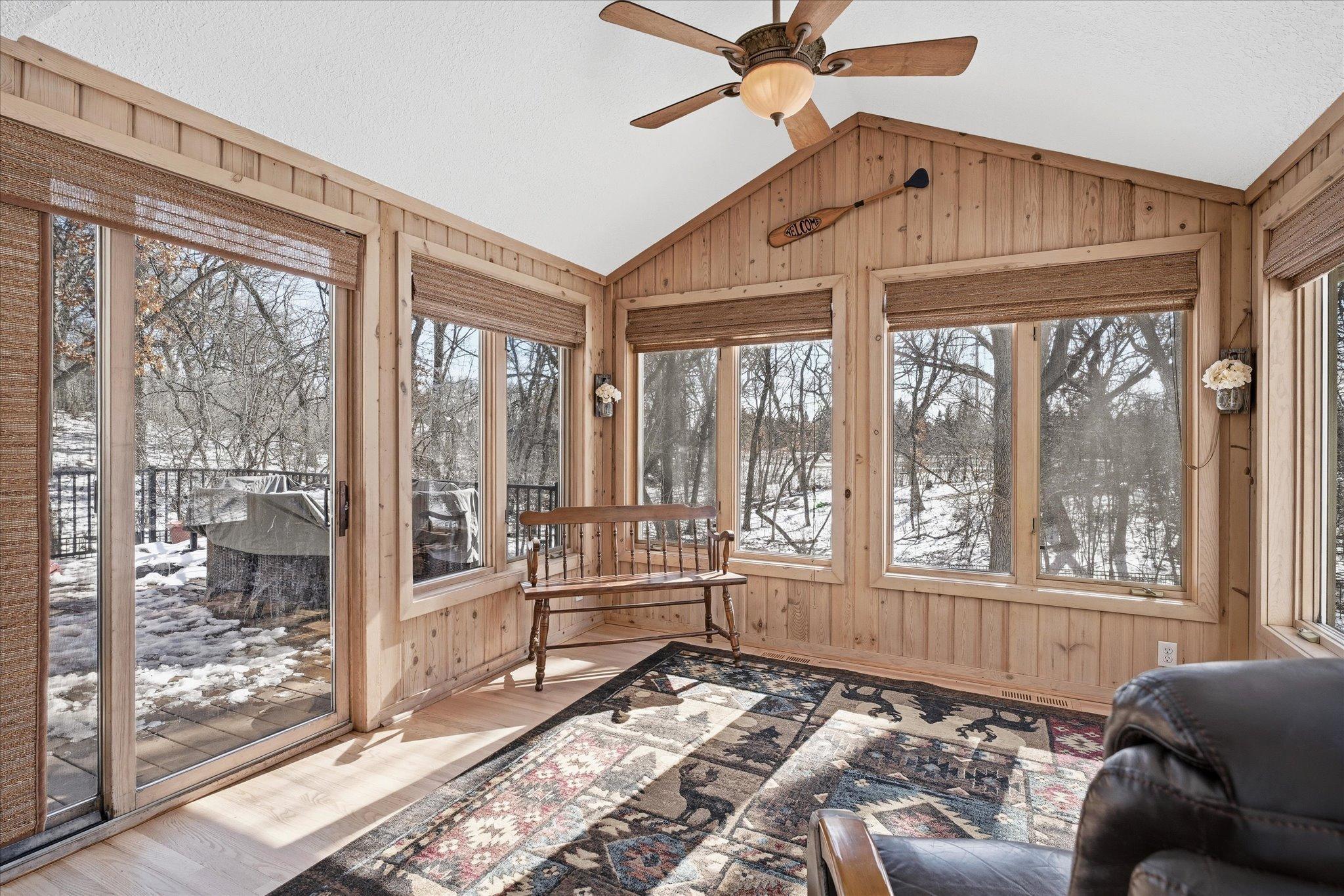 21-1237 Summit Oaks Dr [2819842]- 021.jpg