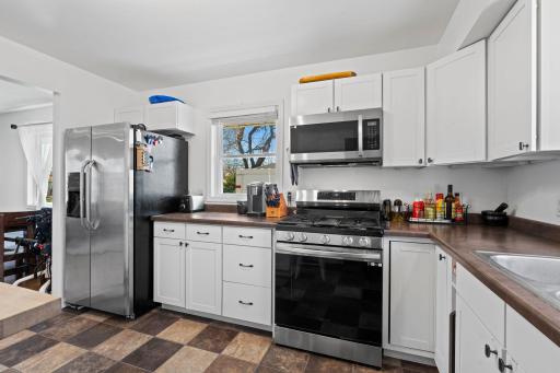 5825 Ensign Avenue N, Minneapolis, MN 55428