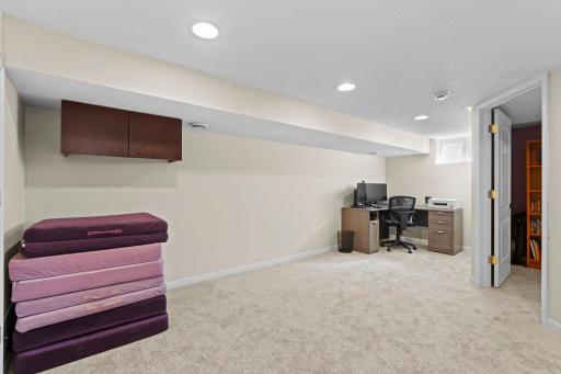 5825 Ensign Avenue N, Minneapolis, MN 55428