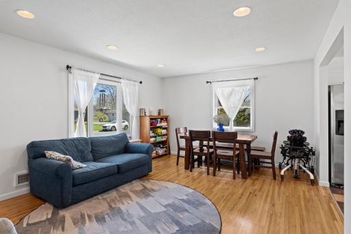 5825 Ensign Avenue N, Minneapolis, MN 55428
