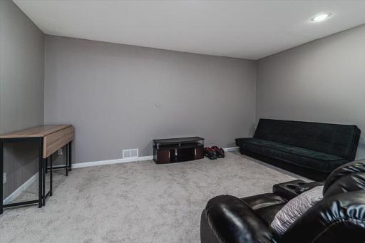 6972 Archer Trail, Inver Grove Heights, MN 55077