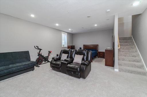 6972 Archer Trail, Inver Grove Heights, MN 55077