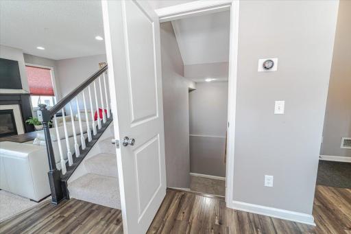 6972 Archer Trail, Inver Grove Heights, MN 55077