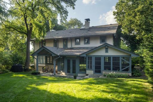 2617 Dean Parkway, Minneapolis, MN 55416