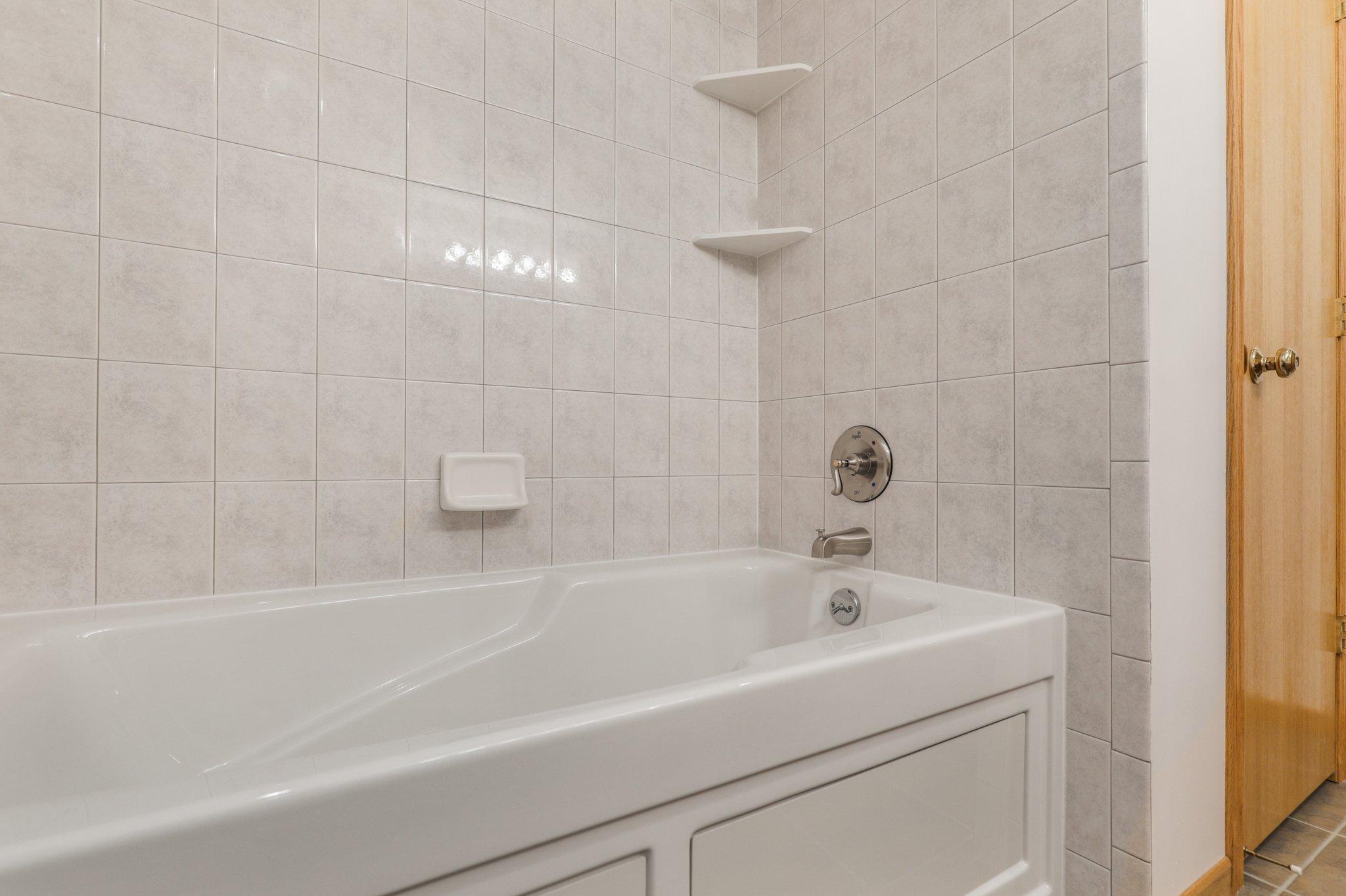 Lower level full bath