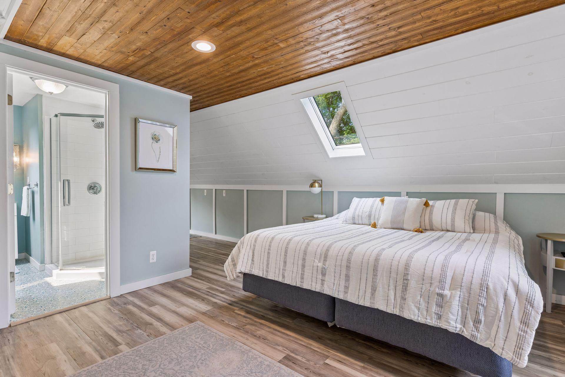 Upper level private ensuite bath.